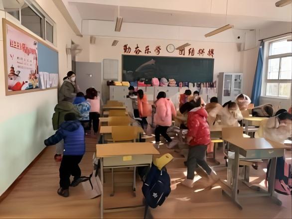 消防演练，安全“童”行